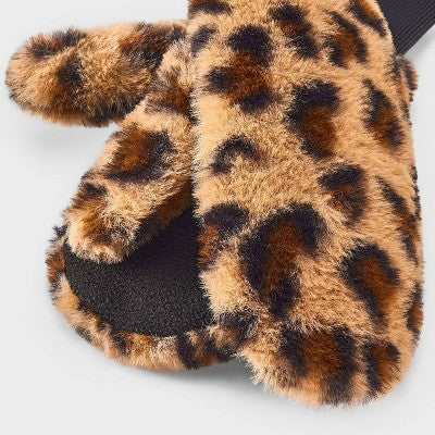 Girls' Faux Fur Mitten - art class Leopard Print