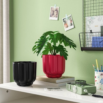 Scallop Planter Black - Room Essentials