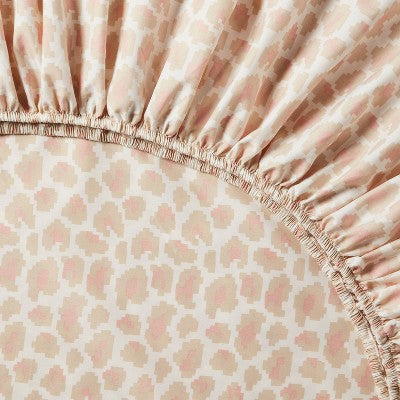 Queen Microfiber Sheet Set Pink Leopard Print - Room Essentials